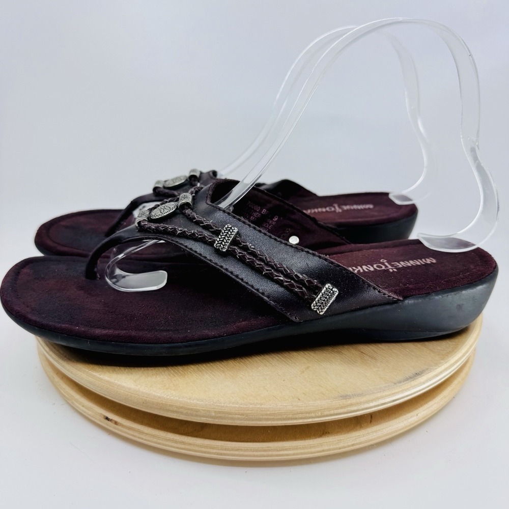 Minnetonka Silverthorne Sandals Womens 9 Brown Leather Flip Flop Slip On Shoes